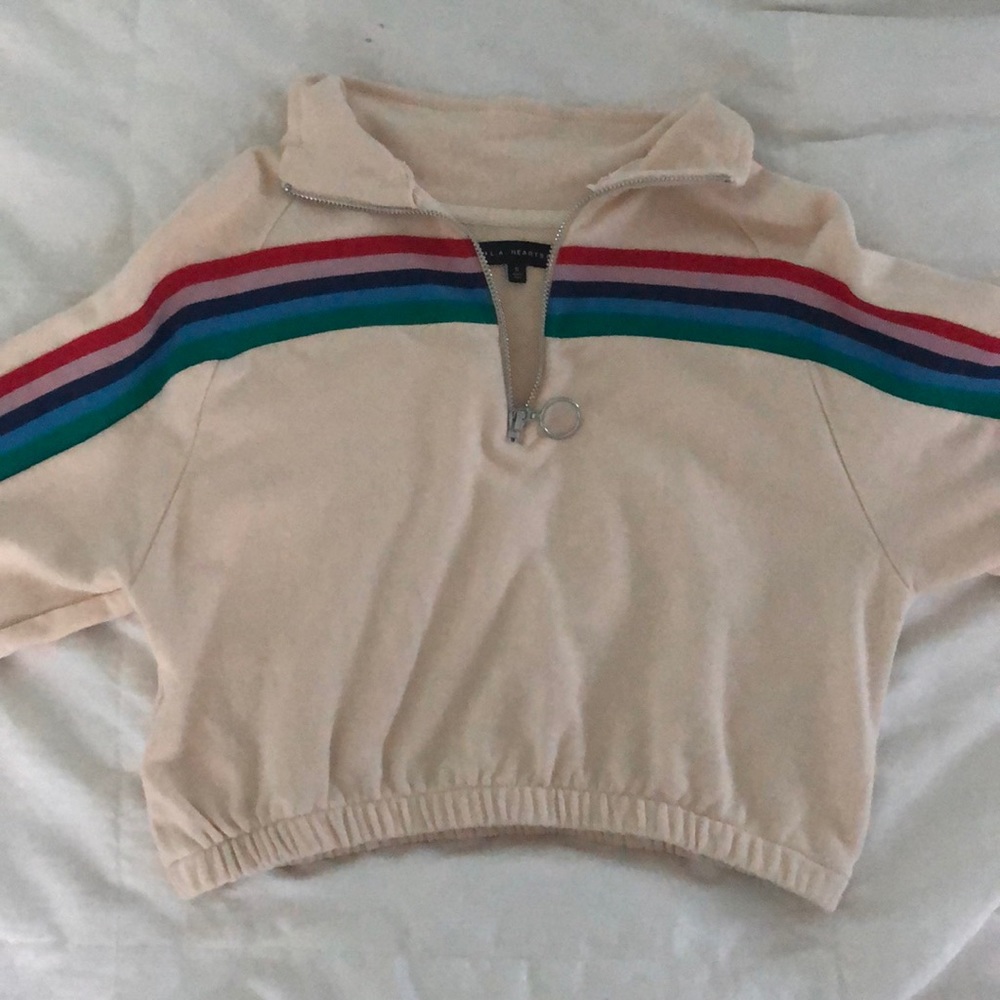 cropped sweatshirt